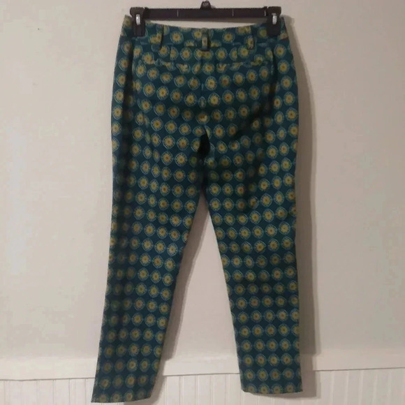 Lands End Green Print Capris Pants - Picture 6 of 7